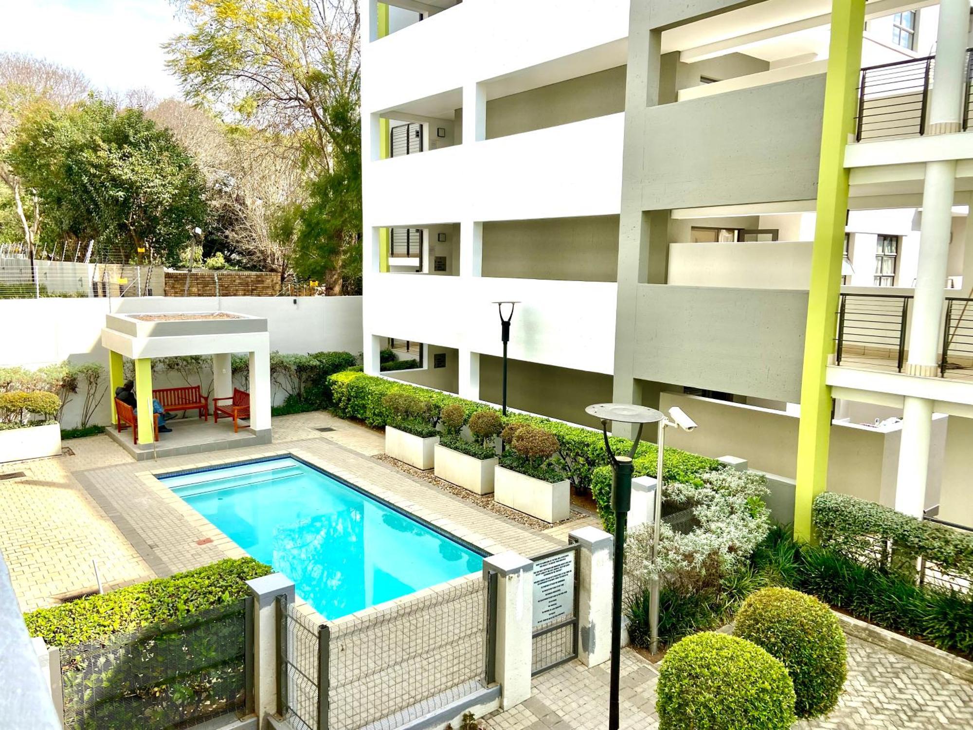 Bb Hers Greenleaf Apartment Johannesburg Exterior photo